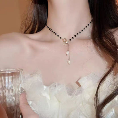 Inspiración Vintage Boho-Chic con Colgante Esculpido Collar de Alta Joyería