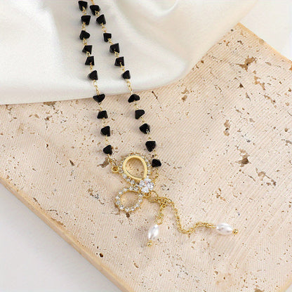 Inspiración Vintage Boho-Chic con Colgante Esculpido Collar de Alta Joyería