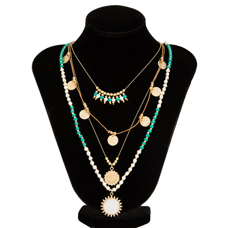 Inspiración Vintage Boho-Chic con Colgante Esculpido Collar de Alta Joyería