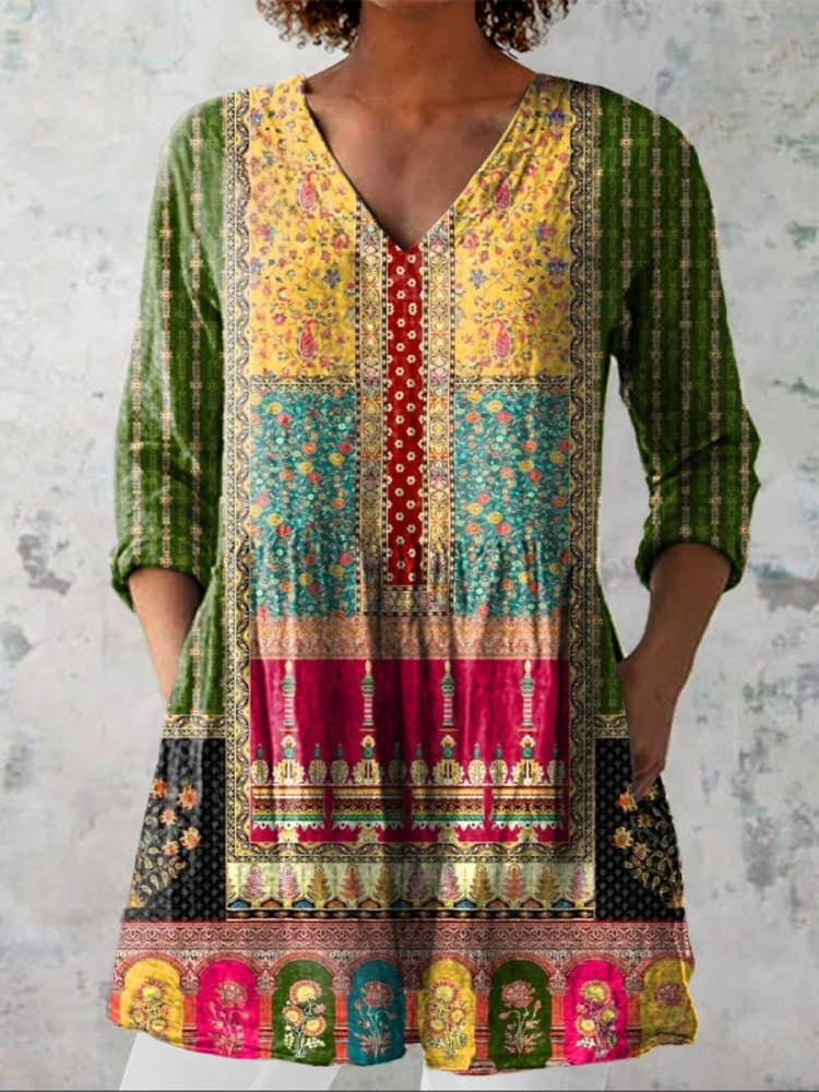 Lily | Ethnic Floral V-Neck Camisa