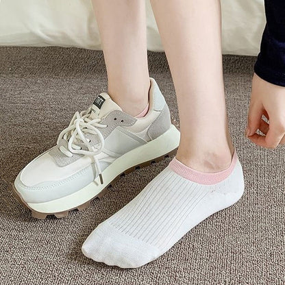 Lässige Calcetines de Hilo con Farbblockmuster