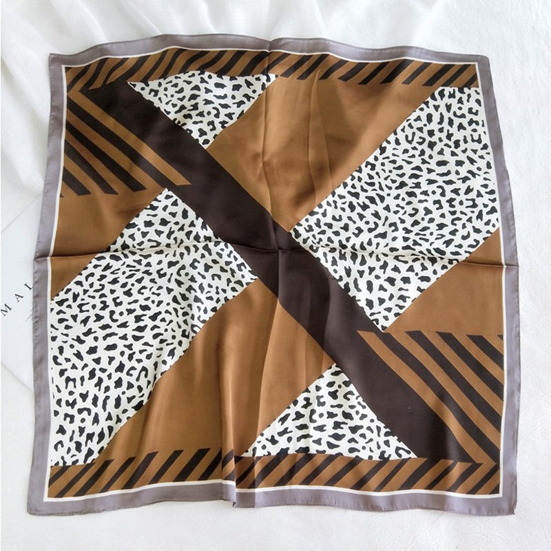 Inspiración Vintage-Foulard de Cachemira con Leopardenmuster