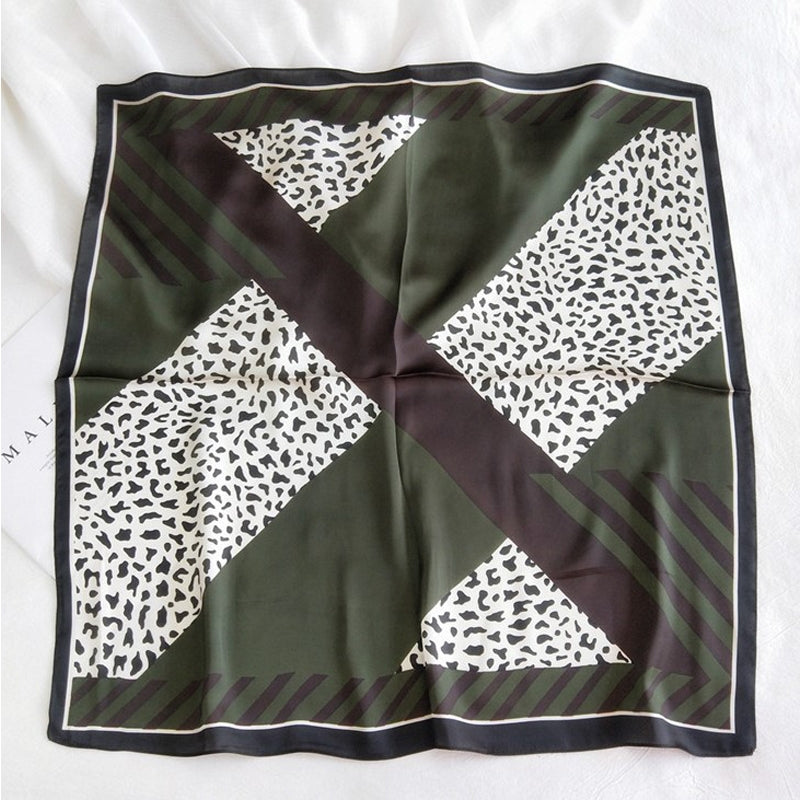 Inspiración Vintage-Foulard de Cachemira con Leopardenmuster
