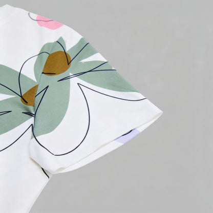 Casual Refinado Camiseta Premium Cotton con Motivo Botánico