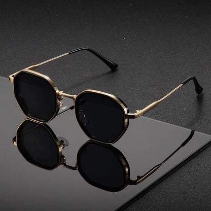 Finn Icon Sunglasses