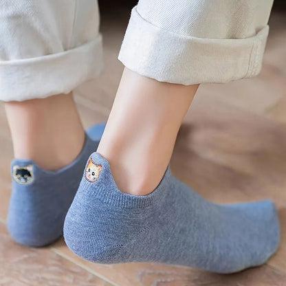 Lässige Calcetines de Hilo con Katzenstickerei