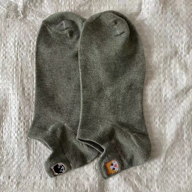 Lässige Calcetines de Hilo con Katzenstickerei