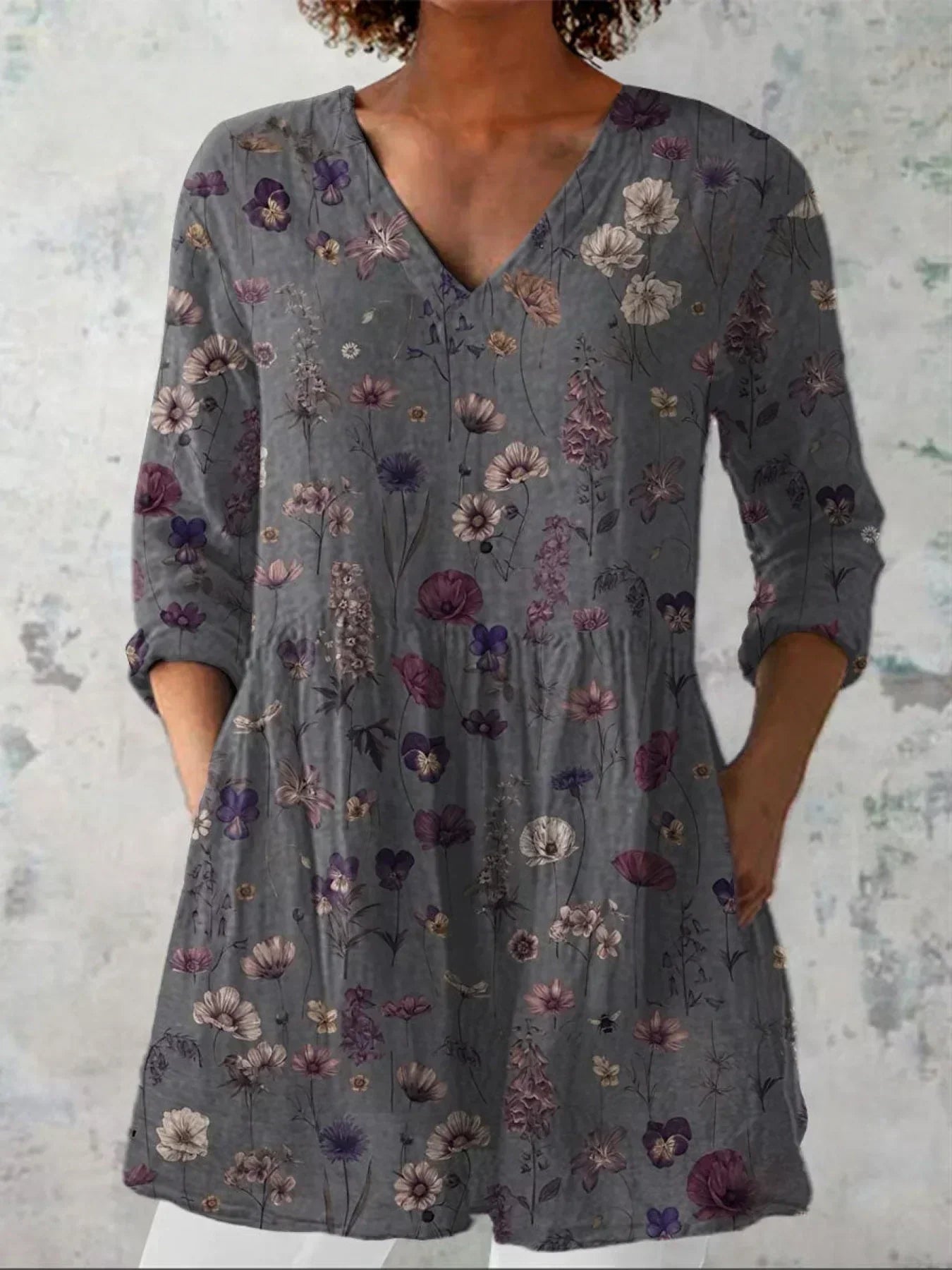 Emma | Floral Art Print V-Neck Camisa