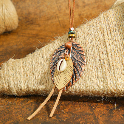 Collar de Alta Joyería con con Colgante Esculpido de Estilo Maison