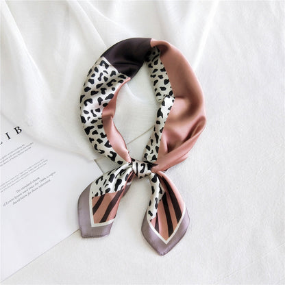 Inspiración Vintage-Foulard de Cachemira con Leopardenmuster