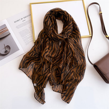 Inspiración Vintage-Foulard de Cachemira con Leopardenmuster